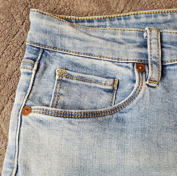 BlankNYC The Baxter Rib Cage Straight Leg Jeans - Picture 5 of 14